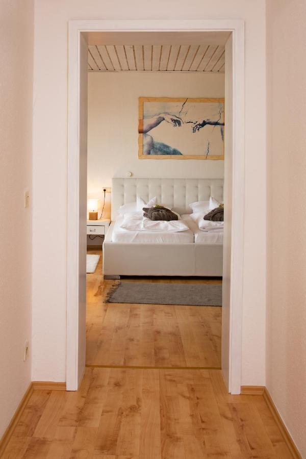 Alter Weissbraeu Hotel 2*